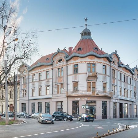 Olimpia Residence Oradea Bagian luar foto